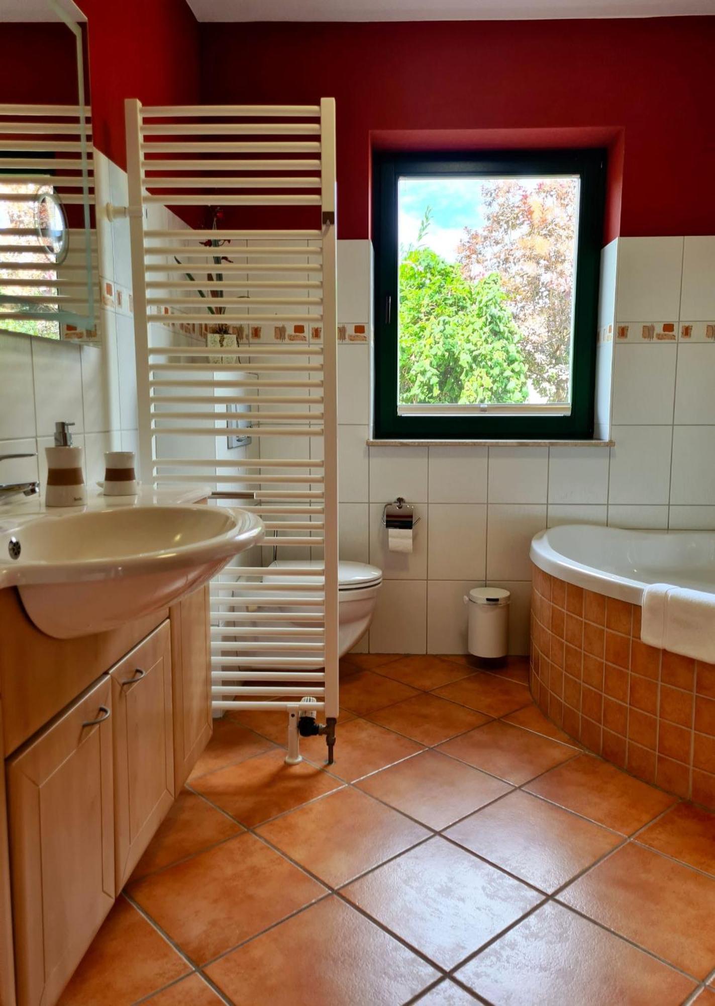 Appartement Uttied Mit Terrasse Und Garten - 4 Sterne Dtv Rambin エクステリア 写真